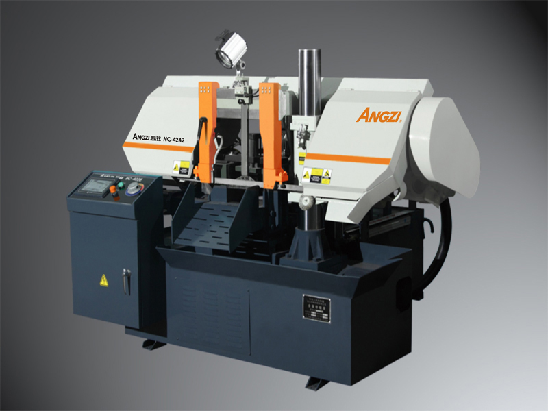 使用全自動鋸床時如何避免鋸片斷裂？